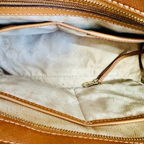 EUC MICHAEL KORS TWO-WAY SELMA CAMEL SAFFIANO LEATHER SATCHEL CROSSBODY BAG - Picture 10 of 16